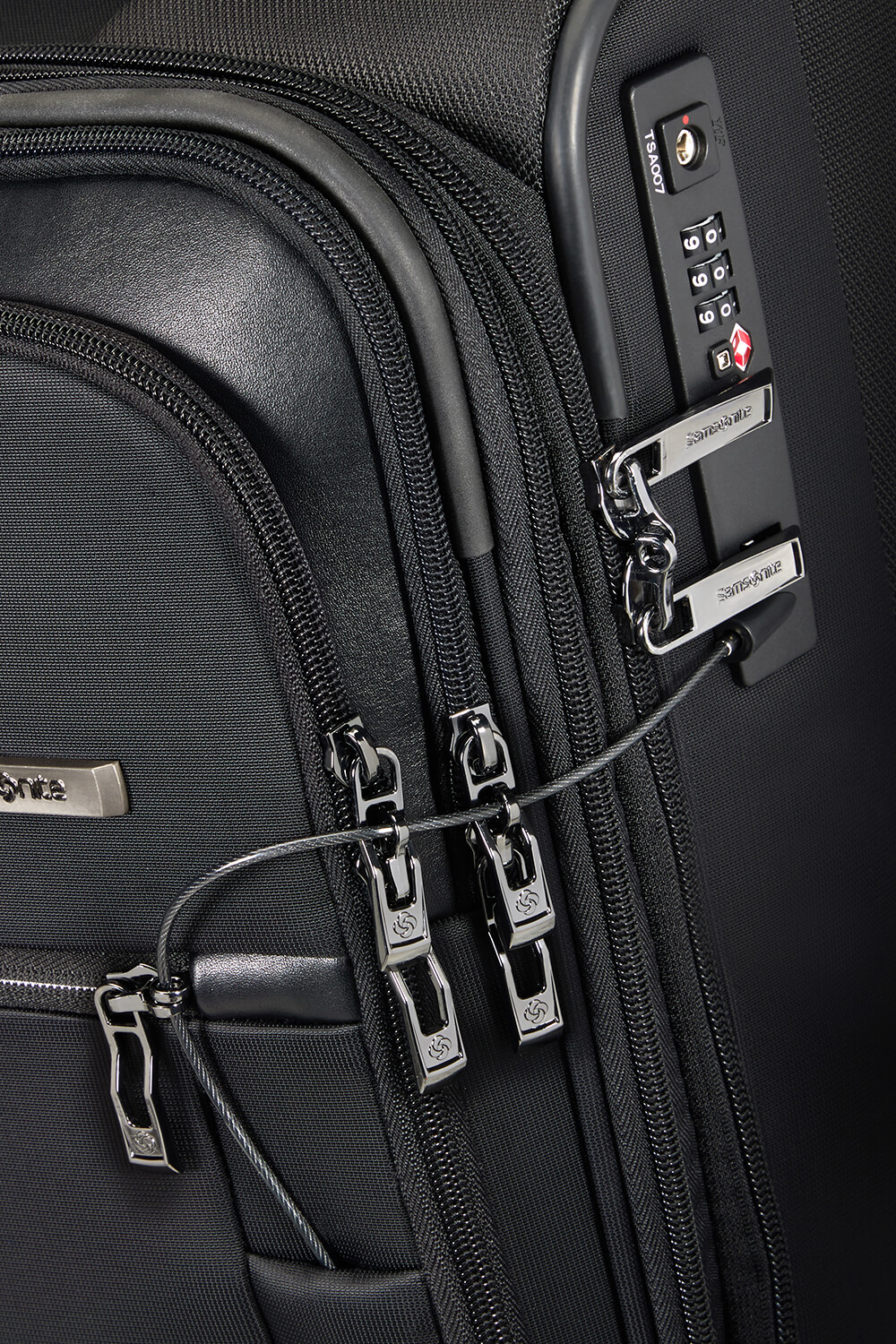 Βαλίτσα 4 ρόδες SPECTROLITE 3.0 TRVL ΜΑΥΡΟ Size 78EXP φωτογραφία