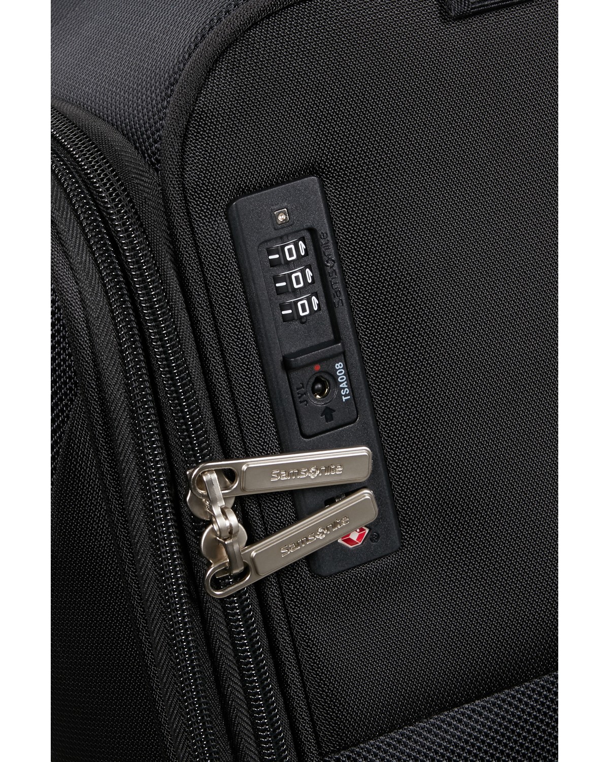 Βαλίτσα 4 ρόδες BASE BREEZE ΜΑΥΡΟ Size 67EXP φωτογραφία