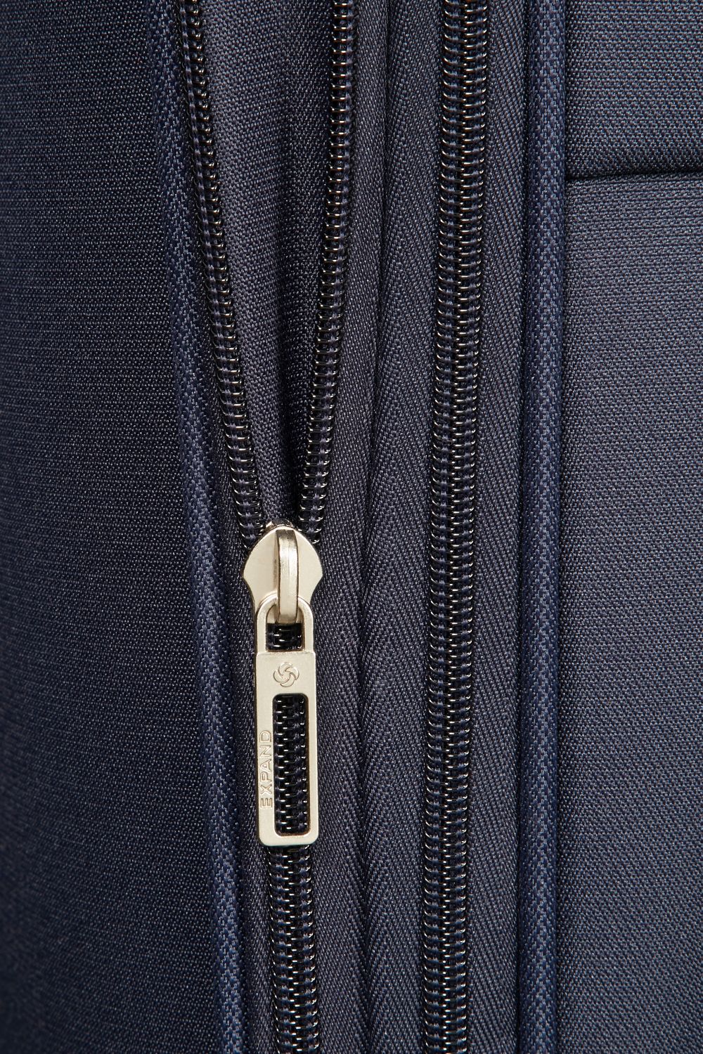 Βαλίτσα 4 ρόδες BASE BOOST ΜΠΛΕ Size 66EXP φωτογραφία